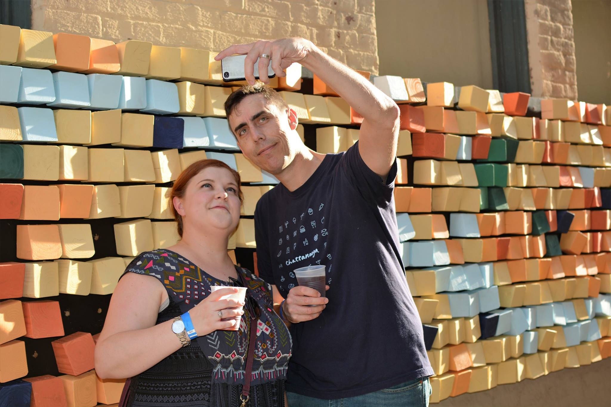 selfie an Neural Alley