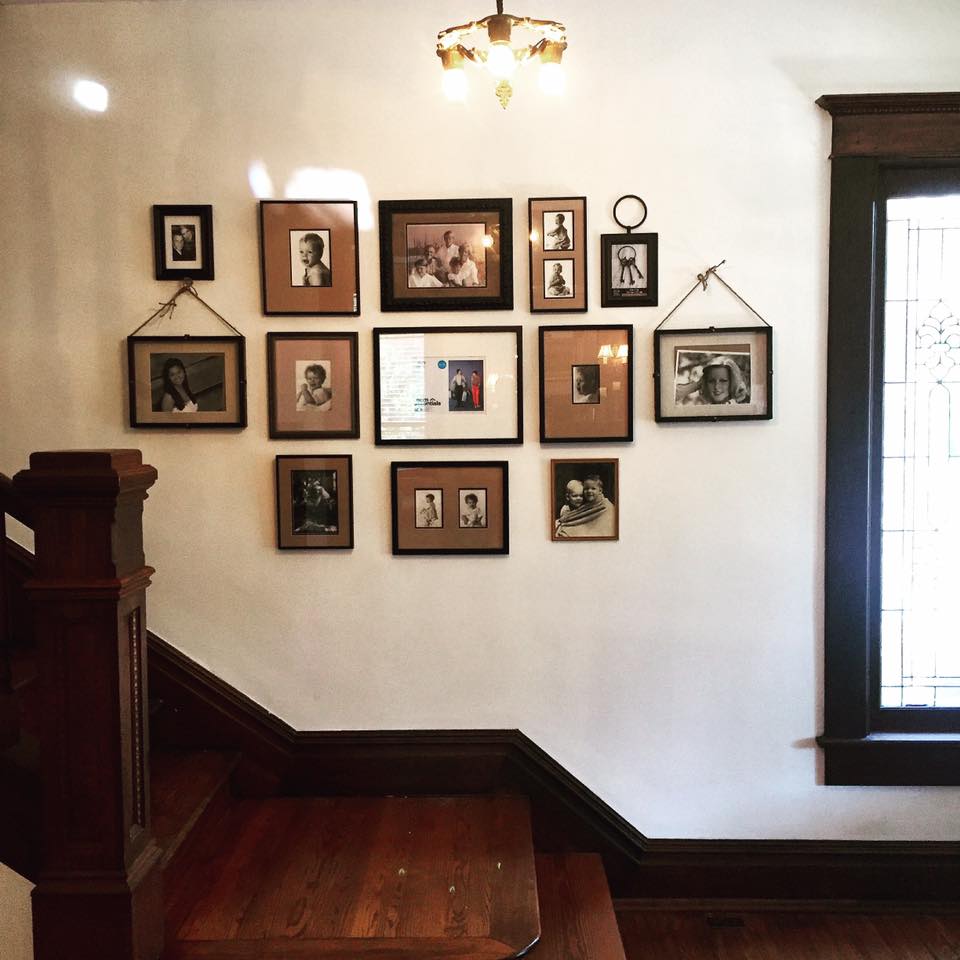 photo-cluster-at-stairs