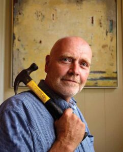 web_bob-wright-portrait-by-billy-weeks-with-ed-nash-painting