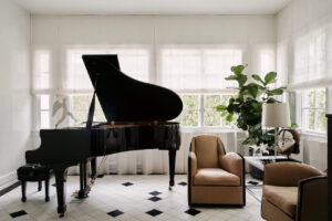 Vicente Wolf Green Hills Home